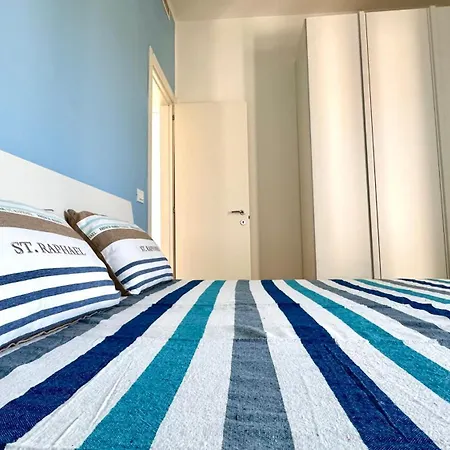 Apartment M408 - Marcelli, Comodo Trilocale A 200mt Dal Mare