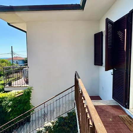 M408 - Marcelli, Comodo Trilocale A 200mt Dal Mare Apartment