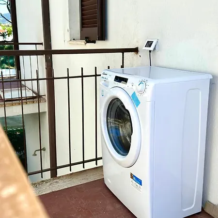 M408 - Marcelli, Comodo Trilocale A 200mt Dal Mare Daire